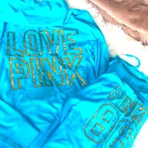 Vintage VS Pink Victoria’s Secret terry cloth set in true turquoise